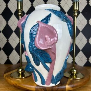Ceramic‎ Lily Vase Art Deco Revival 3D Calla Lillies Mauve Large 11” Floral